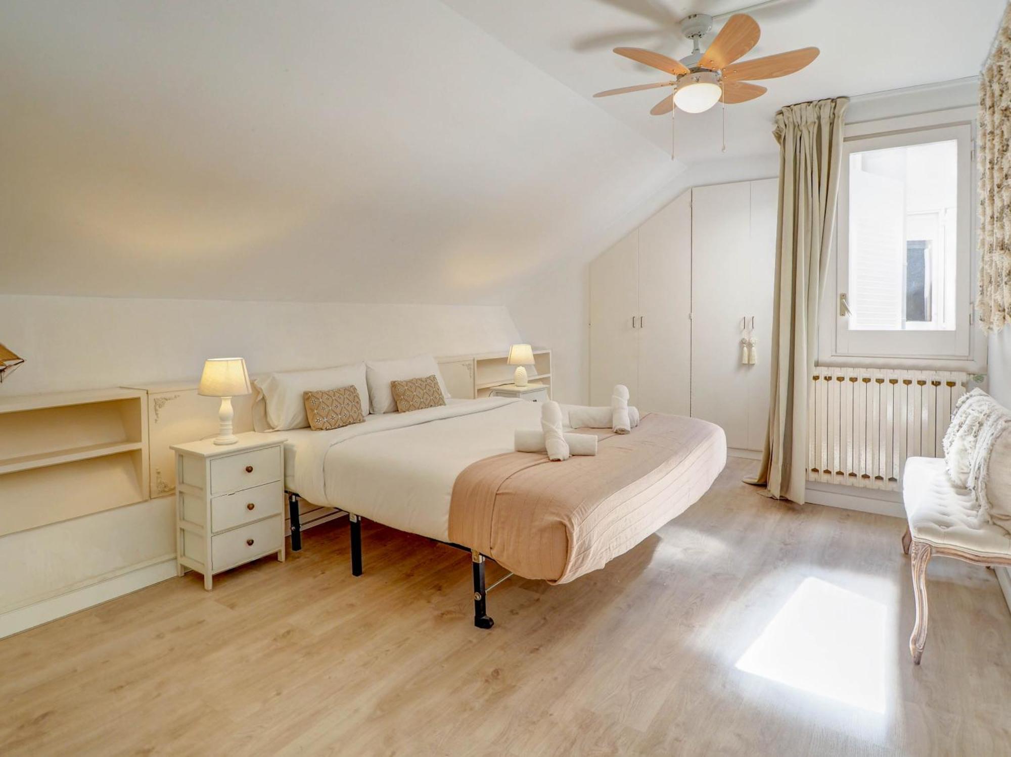 Clarimar Duplex By Hello Homes סיטגס מראה חיצוני תמונה