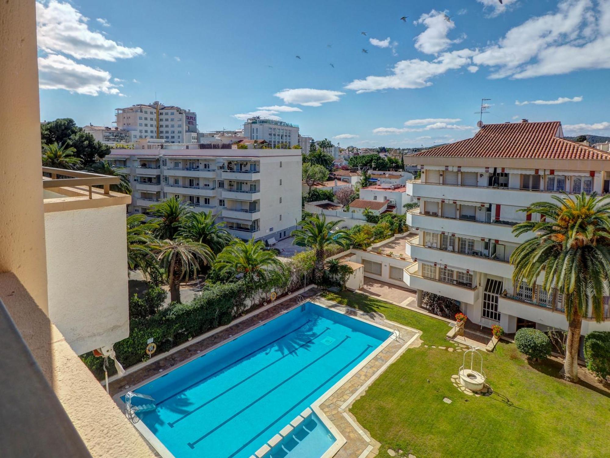 Clarimar Duplex By Hello Homes סיטגס מראה חיצוני תמונה
